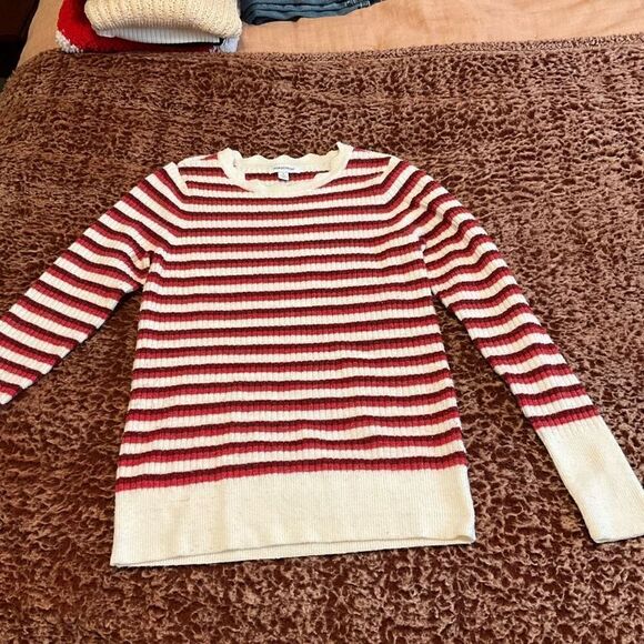 Nordstrom Red Breton Stripe Distressed Cropped Ribbed Sweater, M. French Girl - Picture 9 of 12